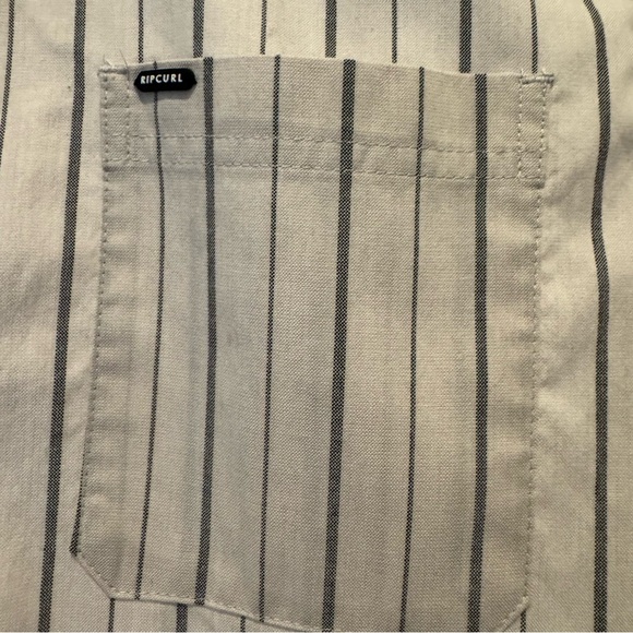 RIP CURL Striped Button Down Collared Short Sleeve Shirt Size XL - Picture 10 of 11